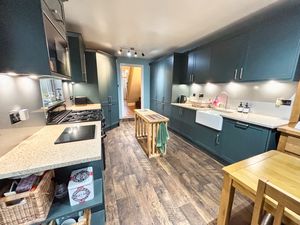 Photo 12- click for photo gallery